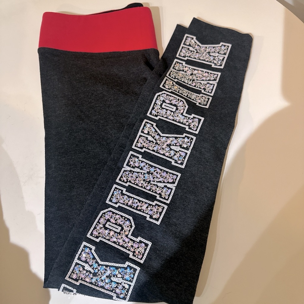 VS Pink leggings